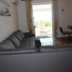 Bruno Apartment *