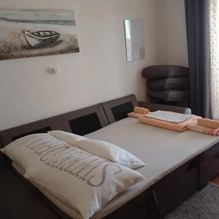Bruno Apartment *