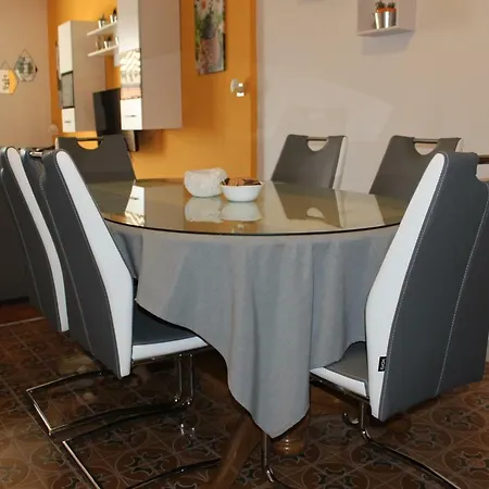 Bruno Apartman *